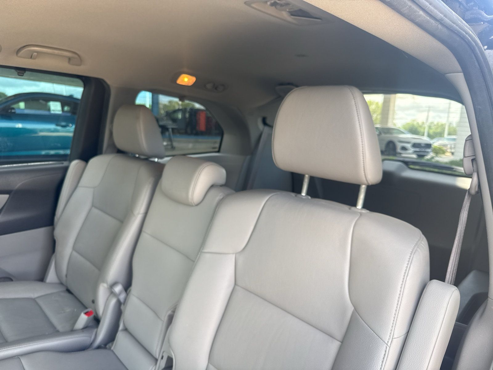 Used 2016 Honda Odyssey EX-L image 7