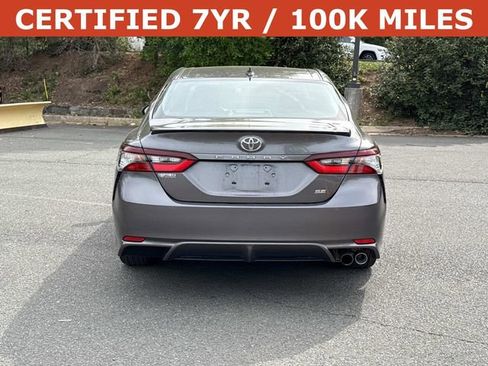 Used 2024 Toyota Camry SE FWD image 3