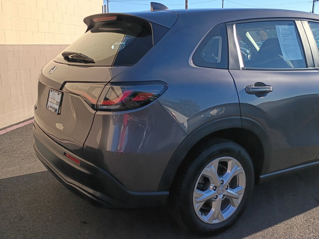 Used 2024 Honda HR-V LX image 5