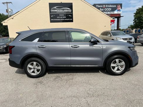 Used 2021 Kia Sorento LX FWD image 8