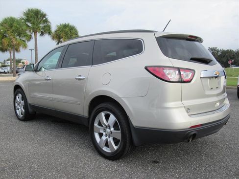 Used 2014 Chevrolet Traverse LTZ image 4