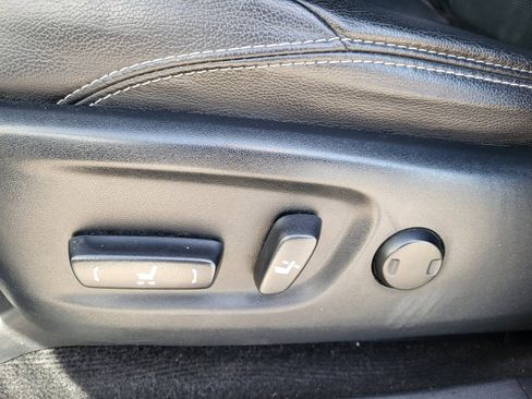 Used 2020 Toyota 4Runner Limited image 15