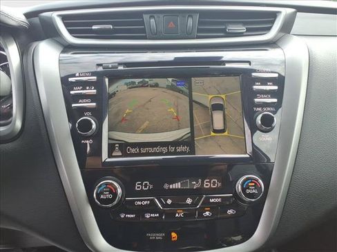 Used 2024 Nissan Murano SV AWD/4WD image 25