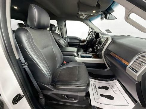 Used 2015 Ford F150 Lariat w/ Equipment Group 502A Luxury AWD/4WD image 27
