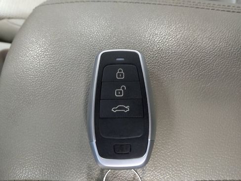 Used 2020 Kia Sportage EX image 32