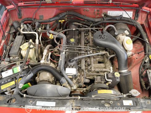 Used 1998 Jeep Cherokee Sport image 34