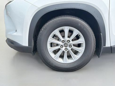 Used 2024 Toyota Grand Highlander AWD image 34