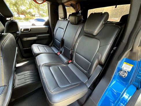 Used 2022 Ford Bronco Badlands image 19