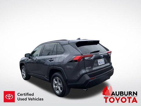 Certified 2024 Toyota RAV4 LE AWD/4WD image 6