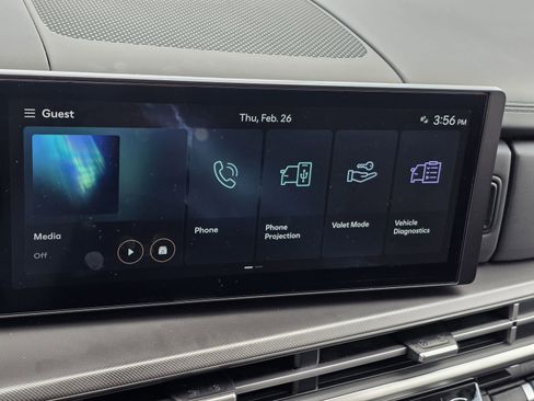 Certified 2024 Hyundai Santa Fe SEL image 18