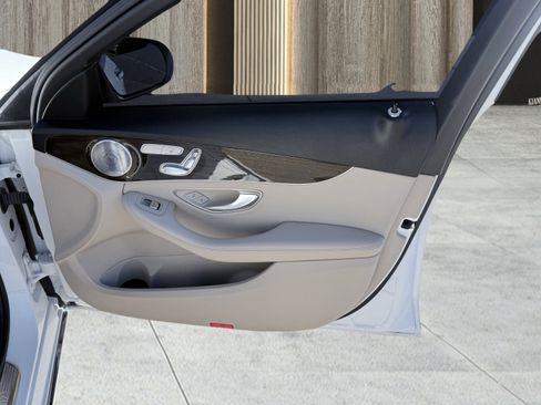 Used 2021 Mercedes-Benz C 300 Sedan image 59