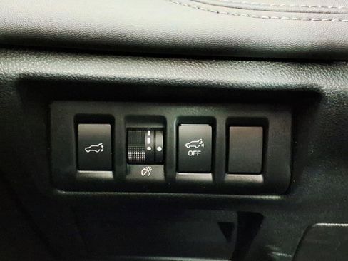 Used 2023 Subaru Outback Limited AWD/4WD image 22