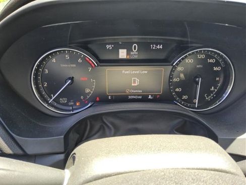 Used 2023 Cadillac CT4 Sport RWD image 7