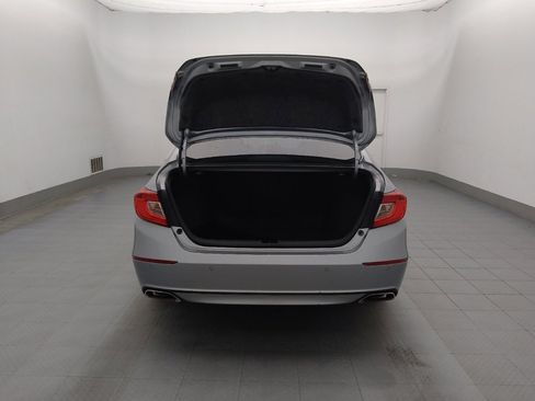 Used 2018 Honda Accord Touring image 29