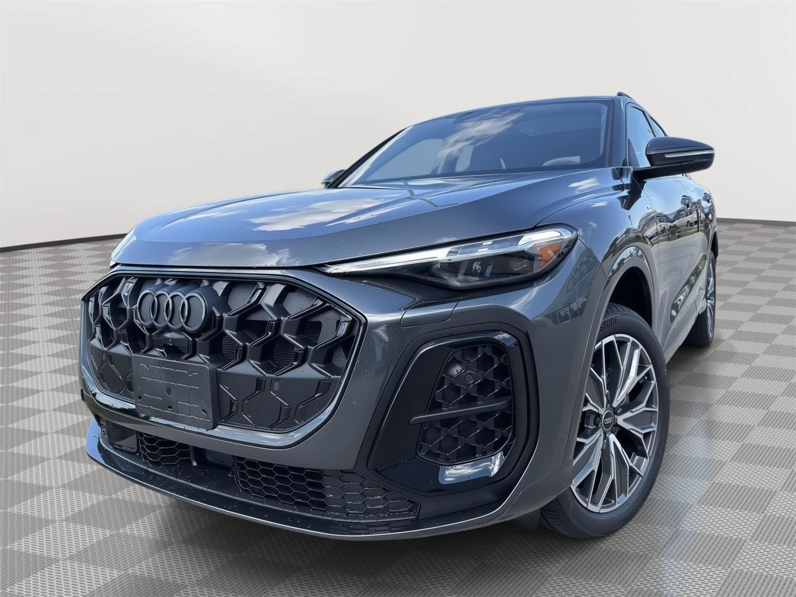 New 2026 Audi Q5 Premium Plus AWD/4WD image 1