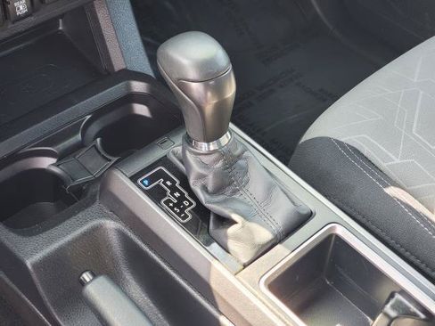 Used 2023 Toyota Tacoma TRD Sport AWD/4WD image 18