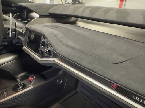 Used 2020 Ford GT Carbon Series image 46