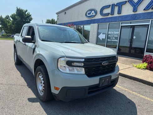 Used 2022 Ford Maverick XL FWD image 2