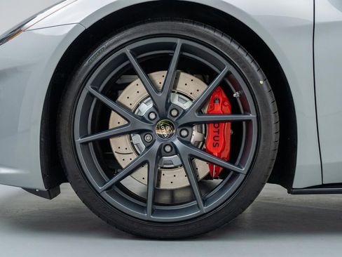 Used 2025 Lotus Emira V6 image 6