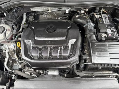 Used 2023 Volkswagen Tiguan S image 32