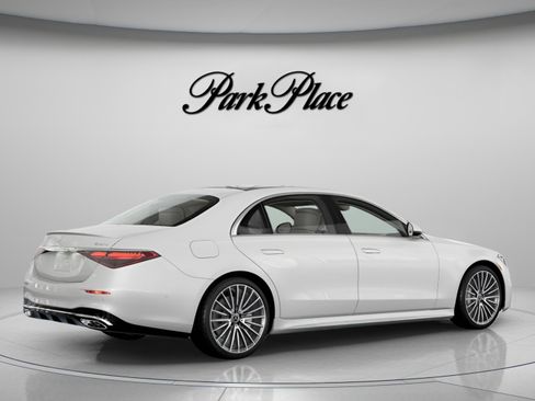 Certified 2023 Mercedes-Benz S 500 4MATIC image 22