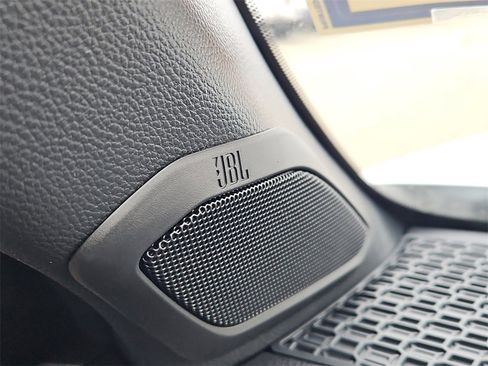 New 2025 Toyota Tacoma TRD Sport image 15