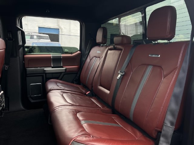 Used 2018 Ford F150 Platinum w/ Equipment Group 701A Luxury AWD/4WD image 17