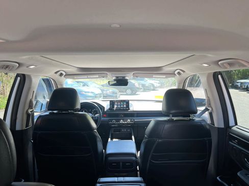Used 2023 Honda Pilot Touring image 41