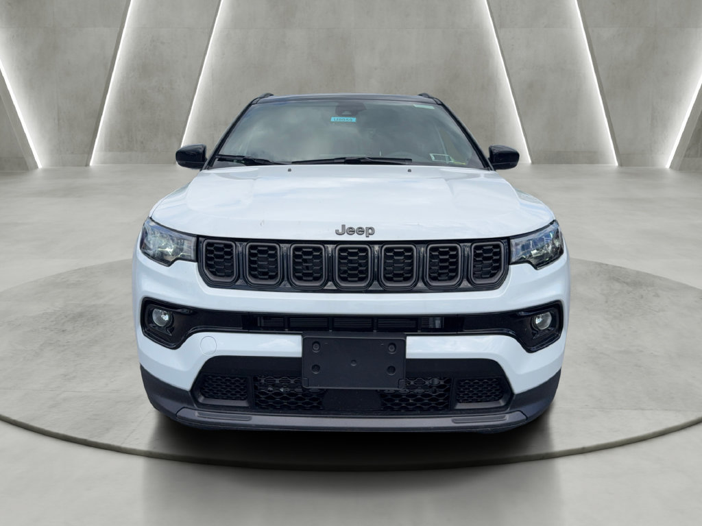 Used 2026 Jeep Compass Limited AWD/4WD image 2