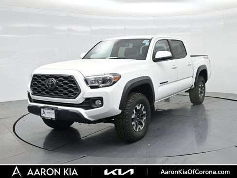 Used 2023 Toyota Tacoma TRD Off-Road AWD/4WD image 1