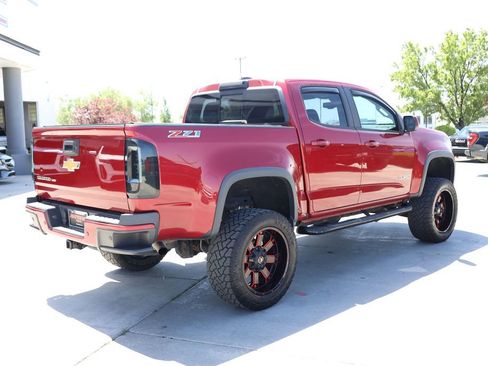Used 2019 Chevrolet Colorado Z71 AWD/4WD image 6