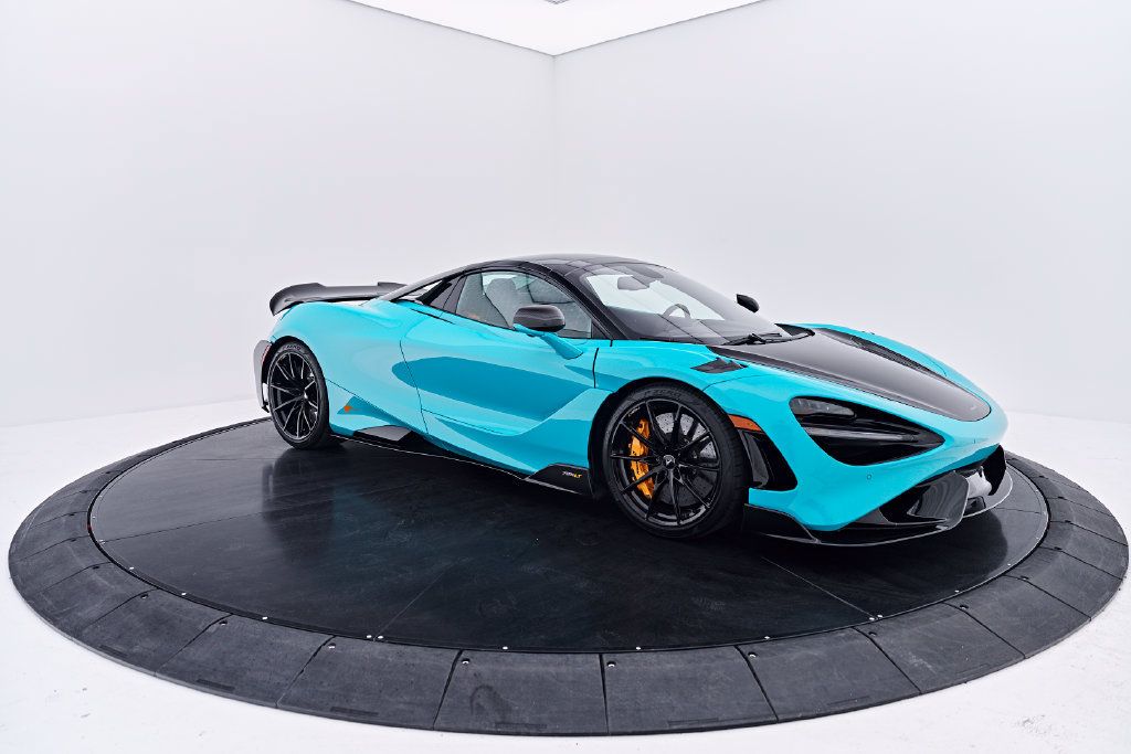 Used 2022 McLaren 765LT RWD image 24