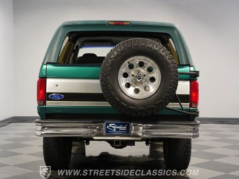 Used 1996 Ford Bronco XLT image 10