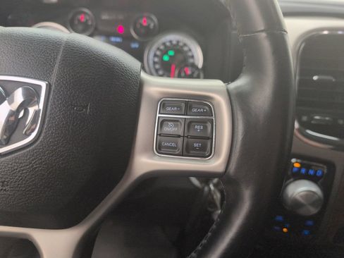 Used 2014 RAM 1500 Laramie AWD/4WD image 36