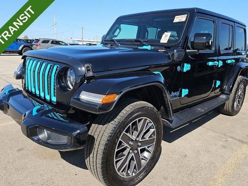 Used 2023 Jeep Wrangler Unlimited Sahara AWD/4WD image 1