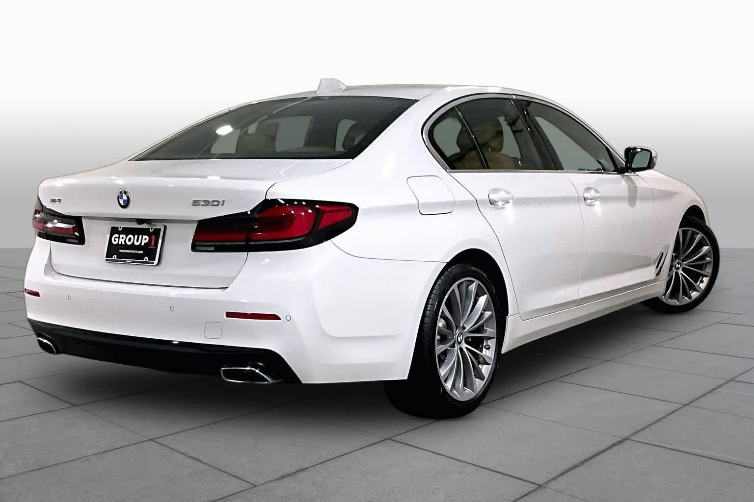 Used 2023 BMW 530i xDrive w/ Premium Package AWD/4WD image 12