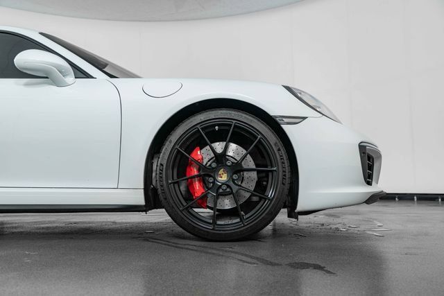 Used 2018 Porsche 911 Carrera 4S AWD/4WD image 11
