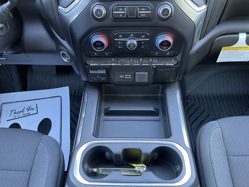 Used 2021 Chevrolet Silverado 1500 RST image 22