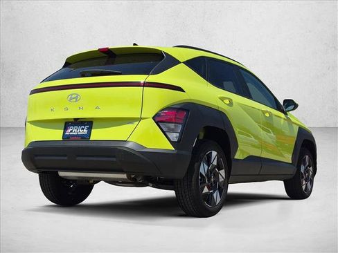 Used 2025 Hyundai Kona SEL AWD/4WD image 5
