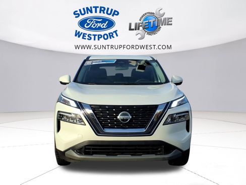 Used 2021 Nissan Rogue SV image 27