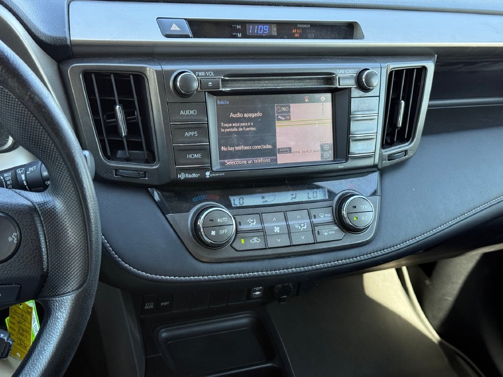Used 2015 Toyota RAV4 XLE FWD image 14