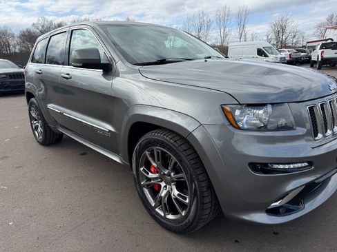 Used 2012 Jeep Grand Cherokee SRT8 w/ Luxury Group II image 12