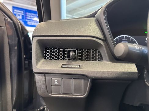 New 2025 Honda CR-V LX image 15