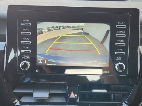 Used 2024 Toyota Camry SE image 6