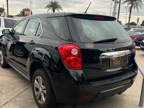 Used 2013 Chevrolet Equinox LS FWD image 3