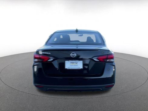 Used 2025 Nissan Versa SV image 12