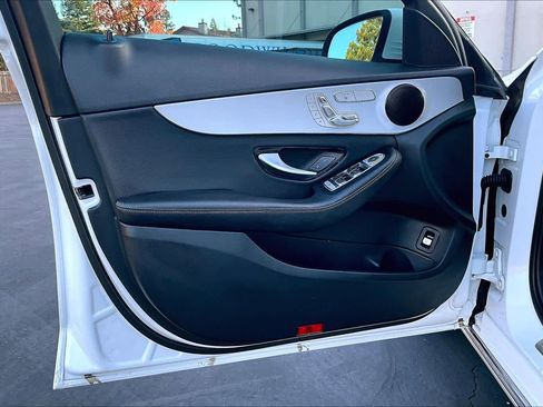 Used 2021 Mercedes-Benz C 300 Sedan image 26