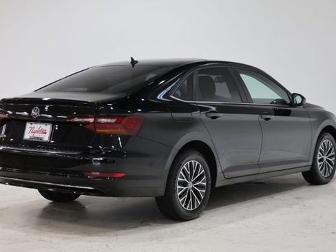 Used 2019 Volkswagen Jetta SE FWD image 8