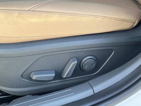 Certified 2025 Hyundai Sonata Limited FWD image 23