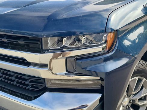 Used 2019 Chevrolet Silverado 1500 LT w/ All-Star Edition image 9